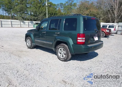 2011 Jeep Liberty Sport z USA, uszkodzony, nr VIN 1J4PP2GKXBW595172